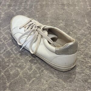 White Classic Sneakers with silver accent